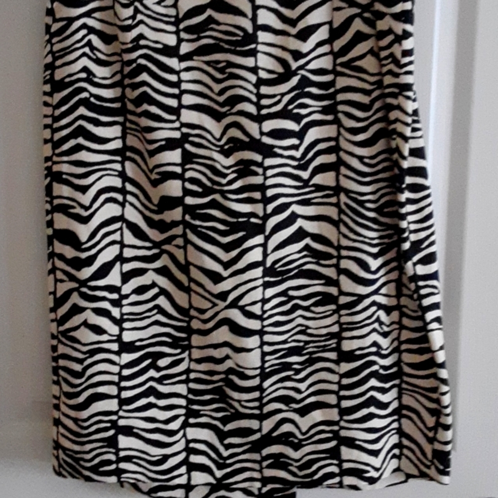 New w/o tag Calvin Klein skirt